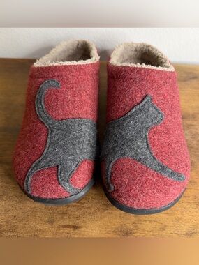 L.L. BEAN Women's Daybreak Scuffs Slippers Cats size 9 Kitty Felted Wool EUC